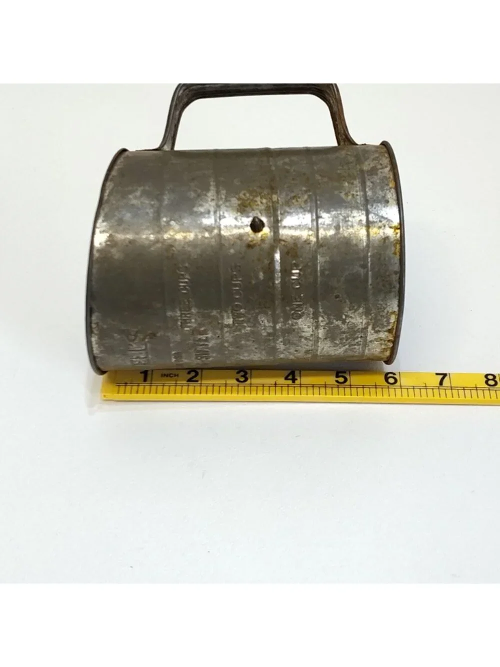Bromwell's Vintage 3-Cup Metal Measuring Flour Sifter w/ Handle USA Grannycore